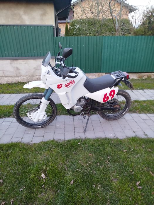 Продам Aprilia EXT-50