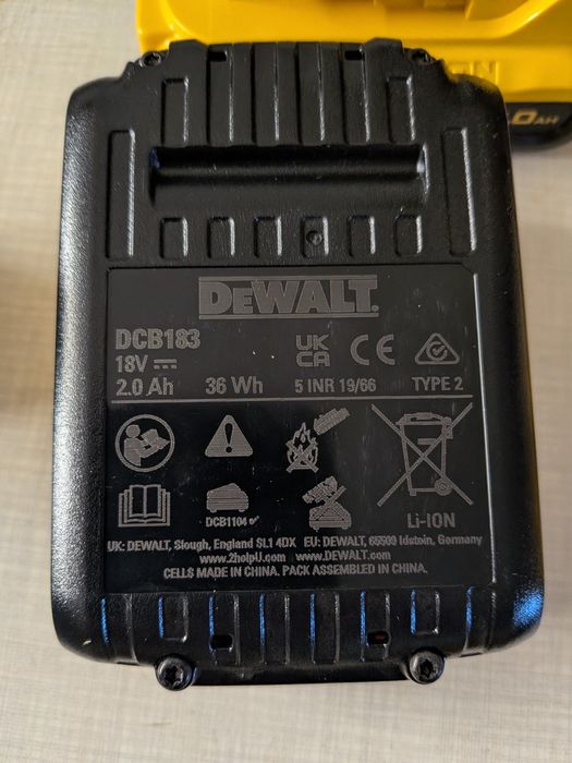 Baterie DeWalt/Ładowarka