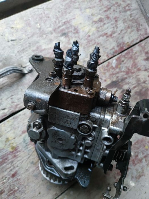 Топливный насос T4 transporter 2.4 дизель топливная аппаратура