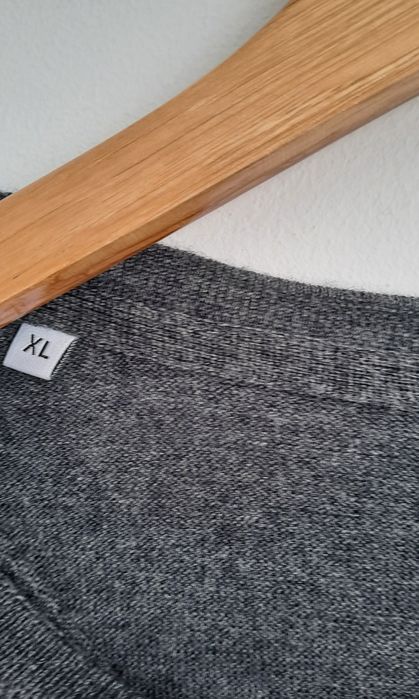Sweter wełniany merino