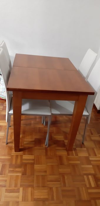 Mesa jantar extensível