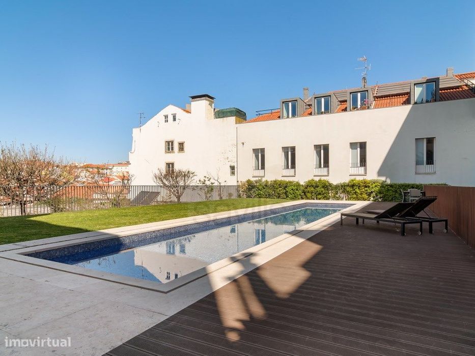 Apartamento T3 no condomínio Condessa do Rio, Lisboa