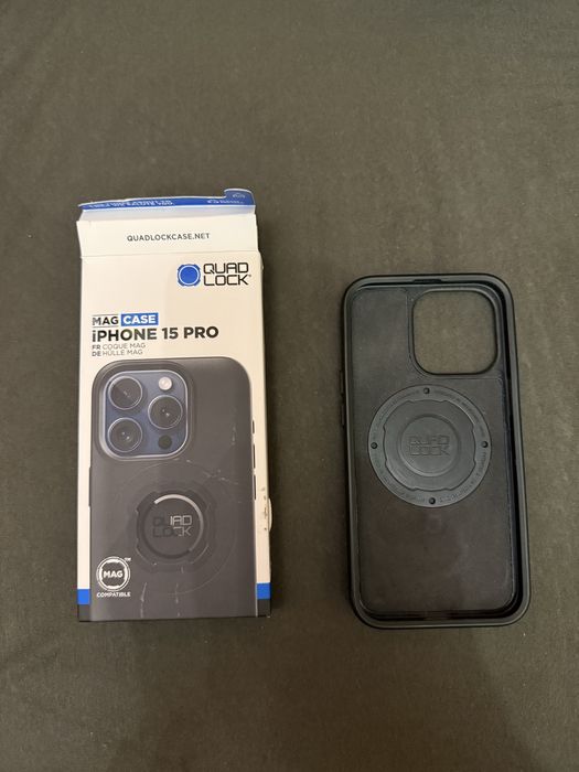 Etui Case QuadLock iPhone 15 PRO