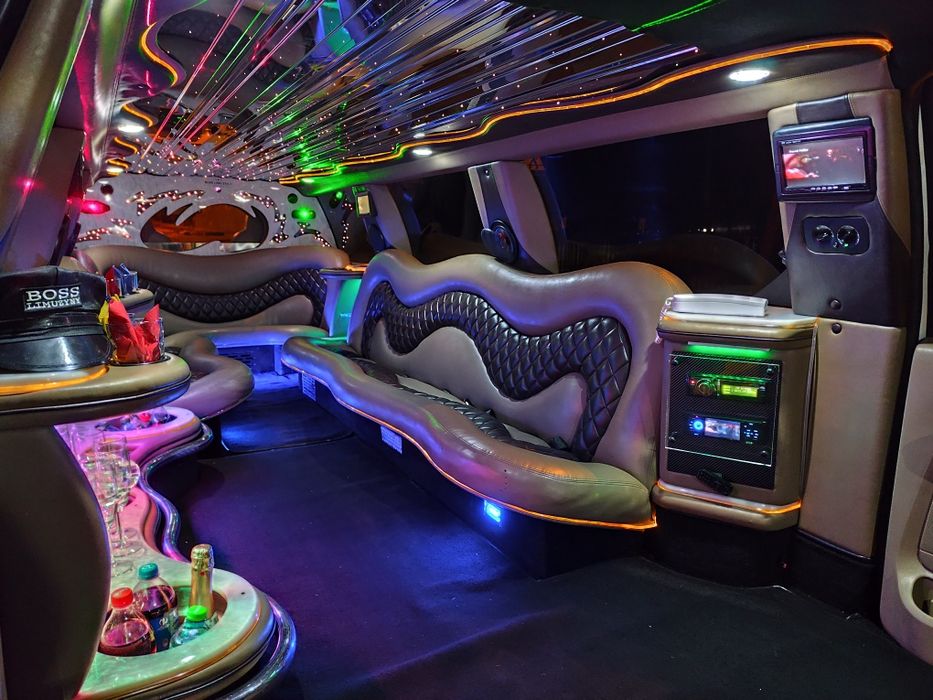 Wynajem Limuzyn Auto do Ślubu Limuzyna Wieczór Panieński , Studniówka