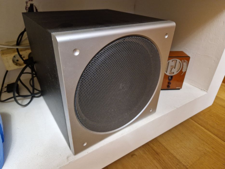 Colunas Logitech z3 como novo