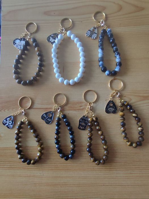 Darkness with Crystals Keychain – Golden Version
