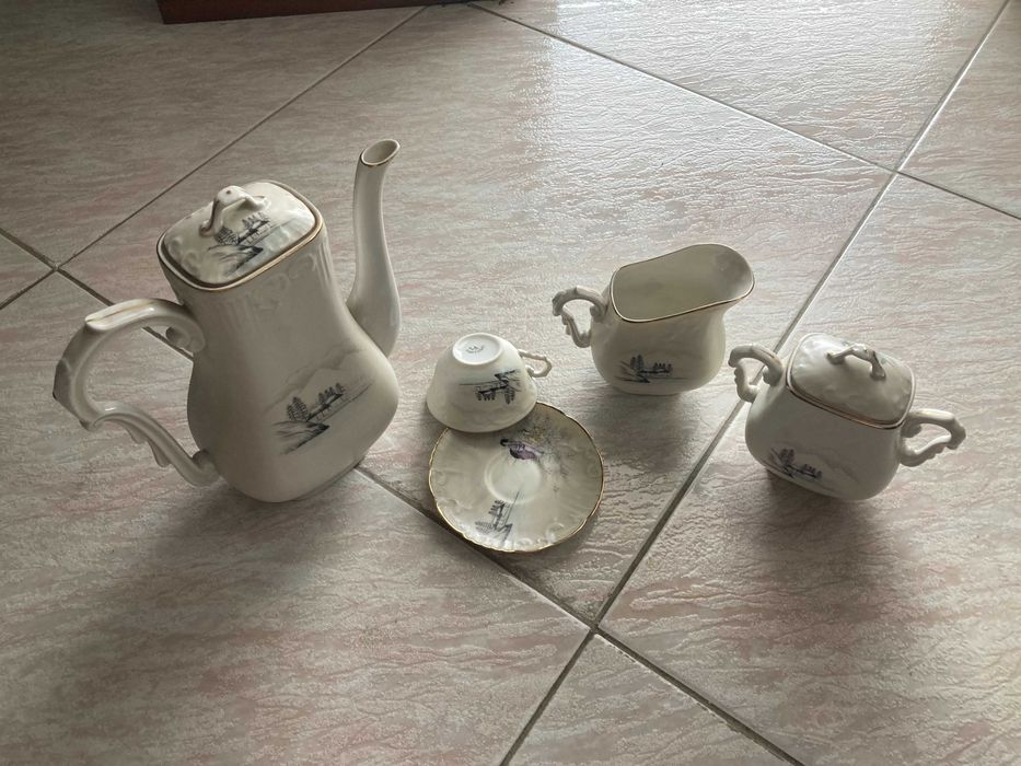 Serviço de café Vista Alegre motivos orientais