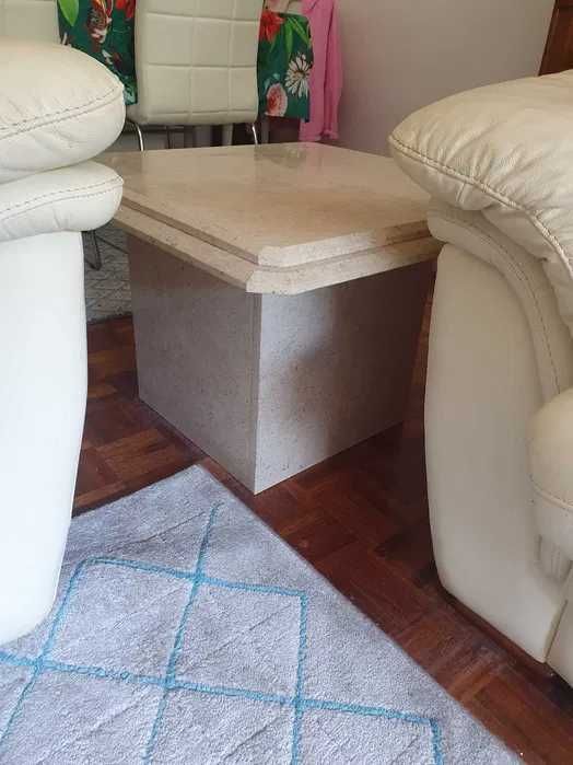 Mesa de Mármore quadrada