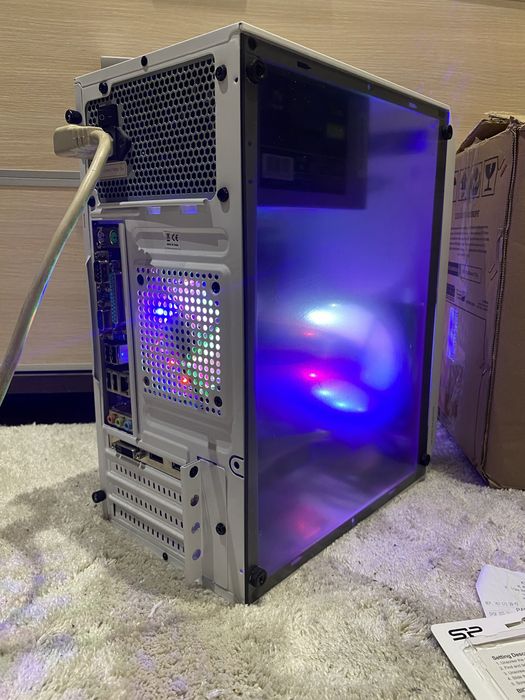 TANI Pc Wi-Fi AMD 3.2Ghz Ram 8GB RX 460 2GB SSD 240GB gwarancja