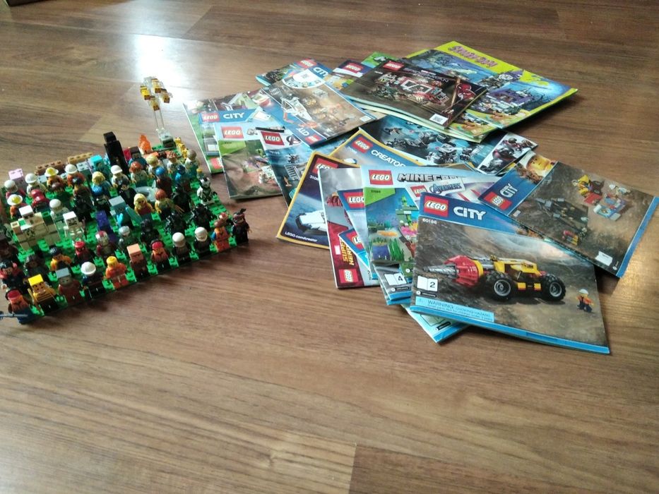 Lego 16 zestawów plus gratisy