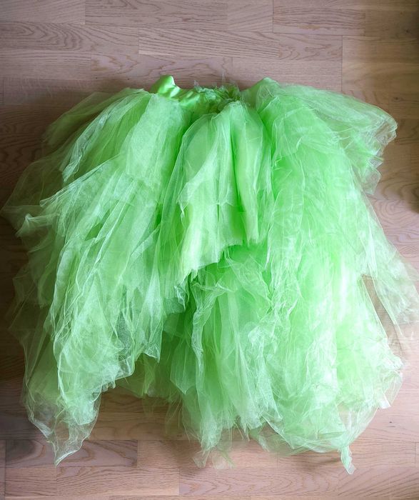 Нарядна пишна святкова зелена сукня з фатину