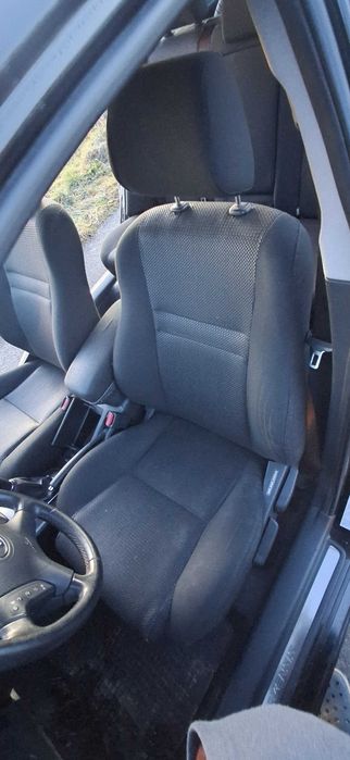 Toyota Avensis 1.8 T25 Kombi bogato wyposażony