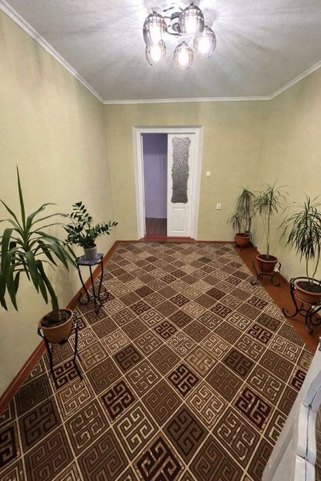 Продаж великого будинку в мікрорайоні Дубове, провулок Київський