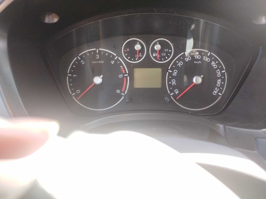 Продам FORD connect