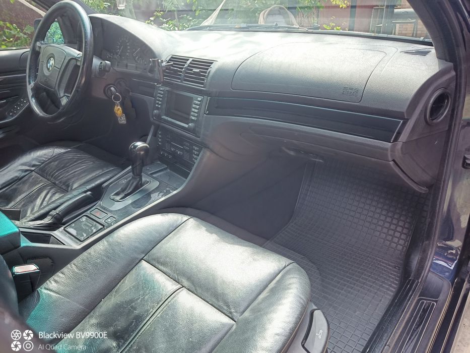 Продаю  авто BMW e39 1999