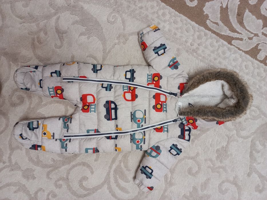 Теплий комбінезон 3- 6 місяців для хлопчика