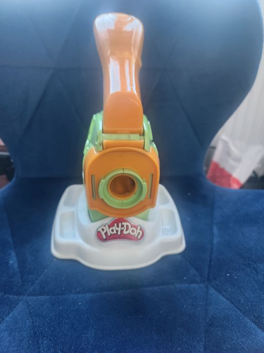 Zestawy play doo maszynka do ciastek i makaronu kilka zestawów literki