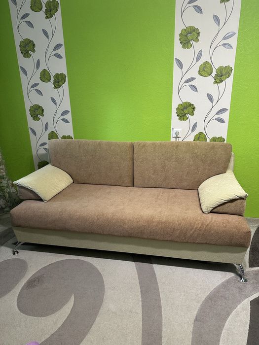 Диван (можливий торг)