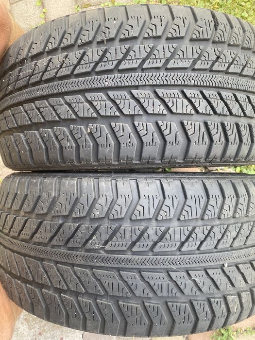 Резина шини 225/45/17 зима AUSTONE  ROTATION  протектор 7-8 мм