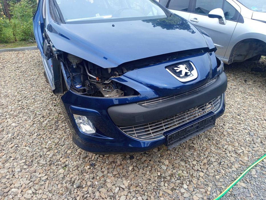 Чверть/ланжерон/бампер/дах Peugeot 308 2009 р.в.
