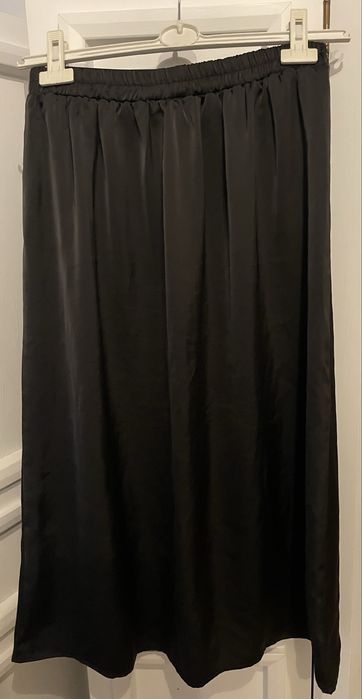 Elegancka Spódnica Carry czarna rozmiar M