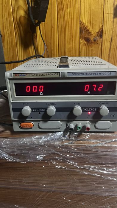 Импульсный источник питания Mastech HY3010E