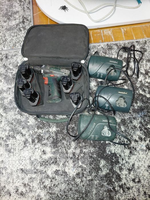 Шуруповерт metabo