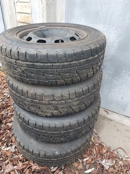 Резина р15 ,195/65 ,2021год