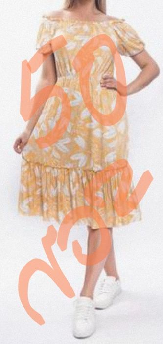 Letnia sukienka w kwiaty 50