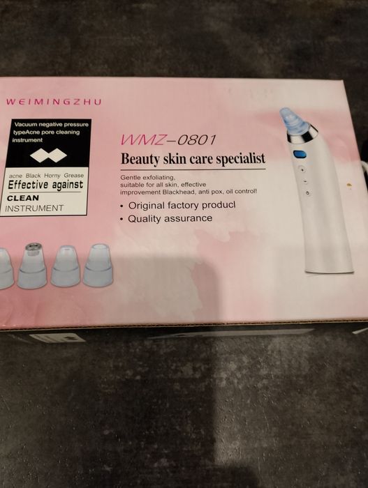 Urządzenie do czyszczenia twarzy , zaskórników,końcówki