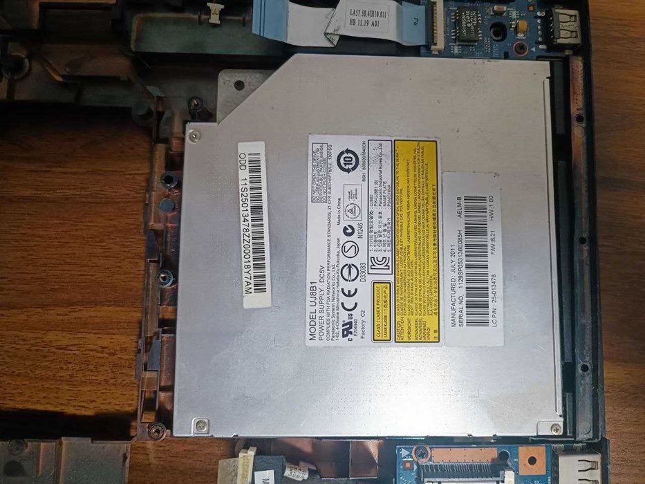 Продаю комплектуючі до Lenovo Z570 (Z Series)