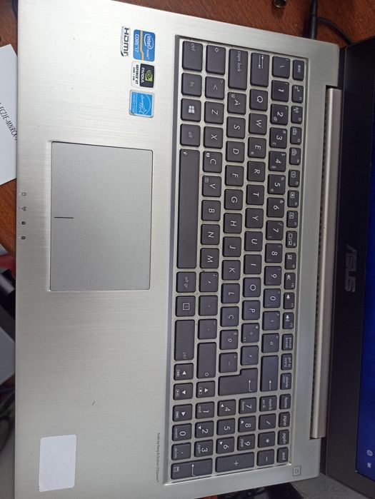 Portátil asus i7 8g 500gb ssd