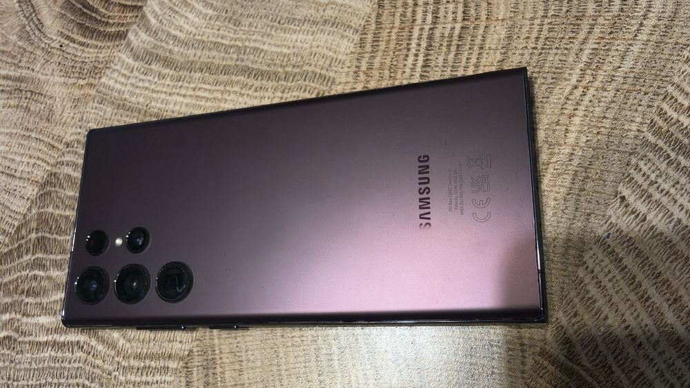 Samsung S22 ultra  używany, stan jak nowy