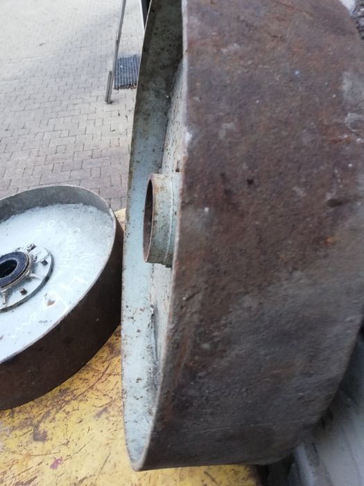 Starocie stare koło pasowe