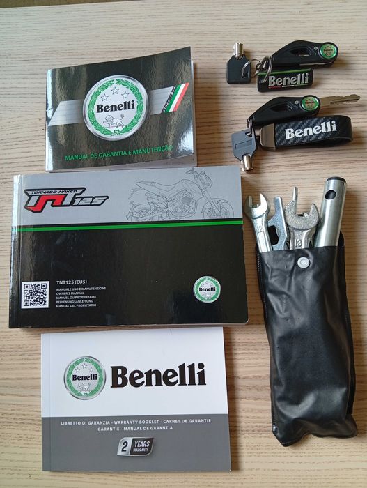 Benelli TNT 125, como nova