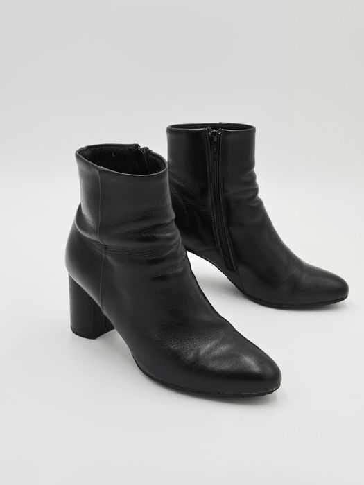 Ryłko skórzane botki r.38