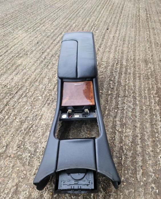 Mercedes s w220 apoio de braço