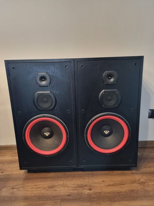 Kolumny głośnikowe Cerwin vega