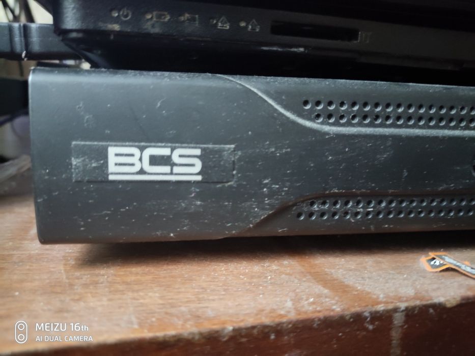 Видеорегистратор на 16 камер+3камеры