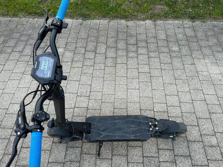 Hulajnoga Elektryczna Kukirin G2 Master 2000W 20,8AH 70KM 60km