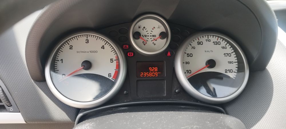 Peugeot 207 1.4 HDI