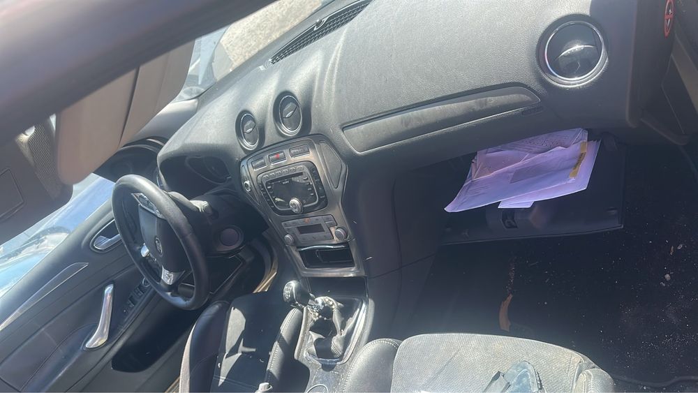 Vende ford mondeo