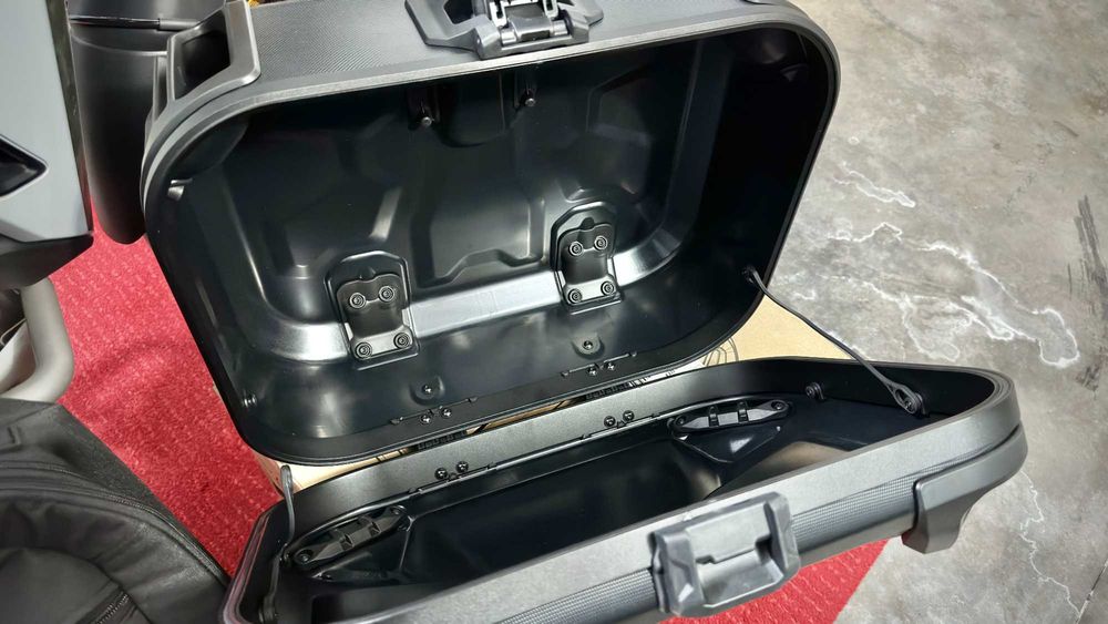 SW Motech DUSC M Malas laterais com Bolsas Internas – 33 litros (x2)