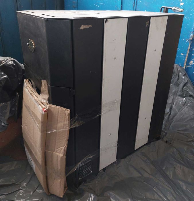 Опалювальна піч Новаслав Огнев ПОВ-150, 150 м.куб, 10 кВт