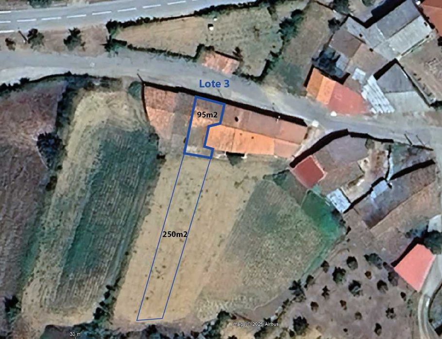 Moradia V6 independente e outros lotes