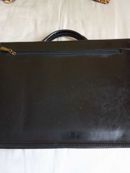 Портфель шкіряний Chenson