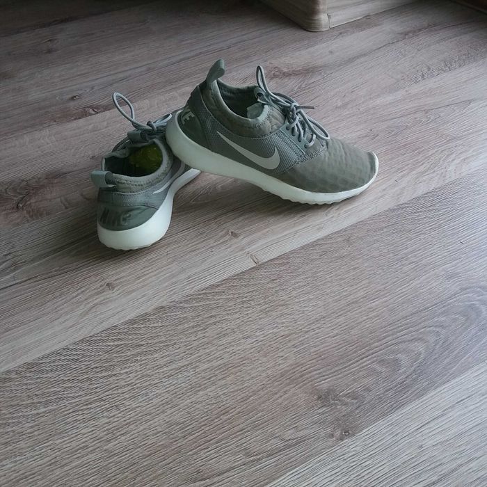 damskie buty sportowe Nike