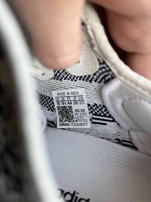Adidas Yeezy Boost 350 V2 Zebra sneakersy niskie biało czarne 44
