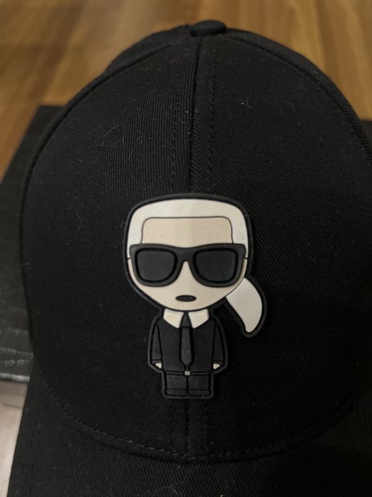 Продам кепку karl lagerfeld