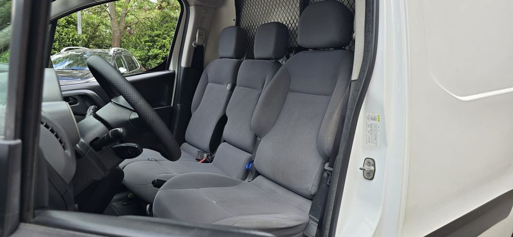 Peugeot Partner 1.6HDI - 3 lugares